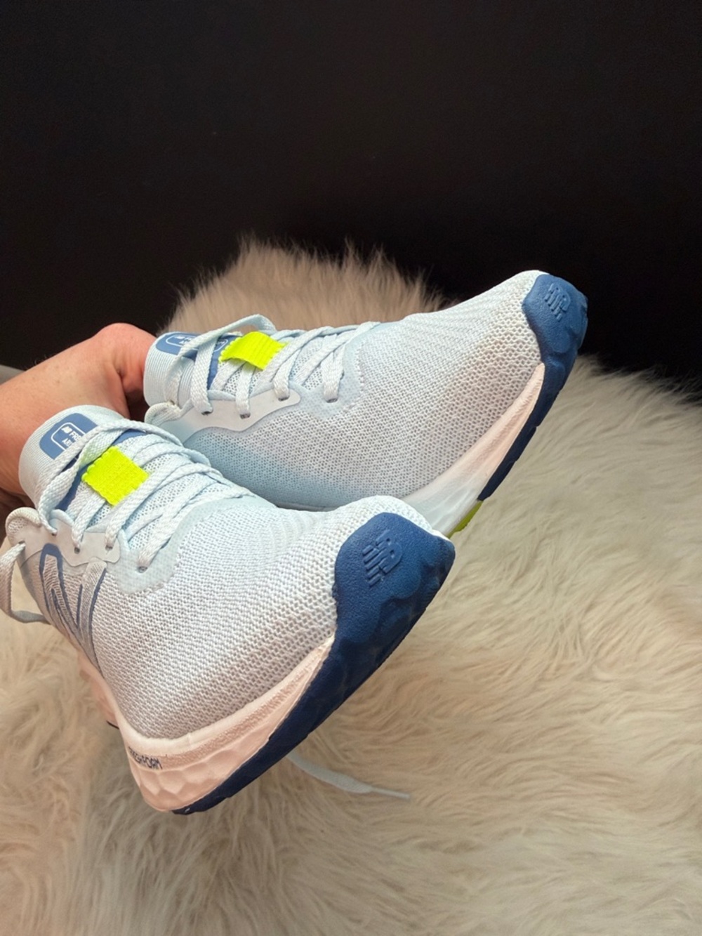 New Balance Women's Fresh Foam Arishi v4 running shoes - Picture 5 of 7
